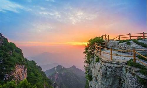 白石山一日游攻略(游览路线推荐)_白石山旅游攻略一日游自驾车